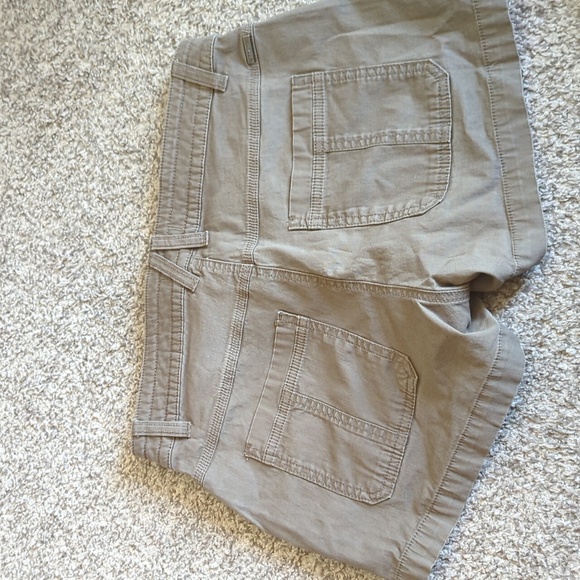 COPY - Prana shorts, size 6 - Picture 4 of 4